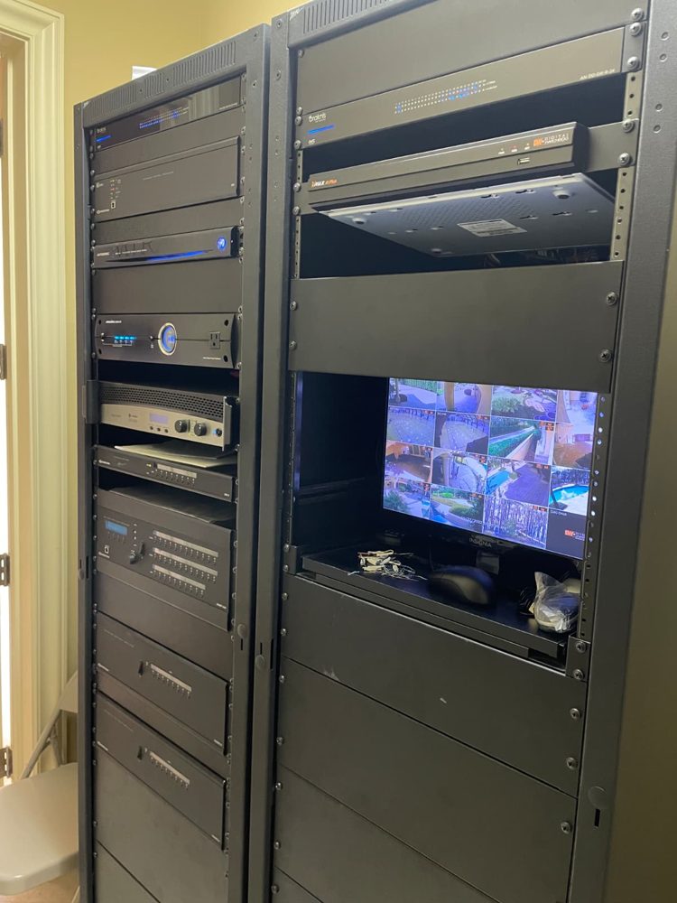 Full equipment rack with monitoring
